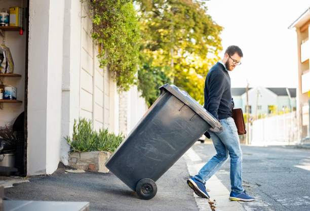 Yard Cleanup Services in Venice, FL